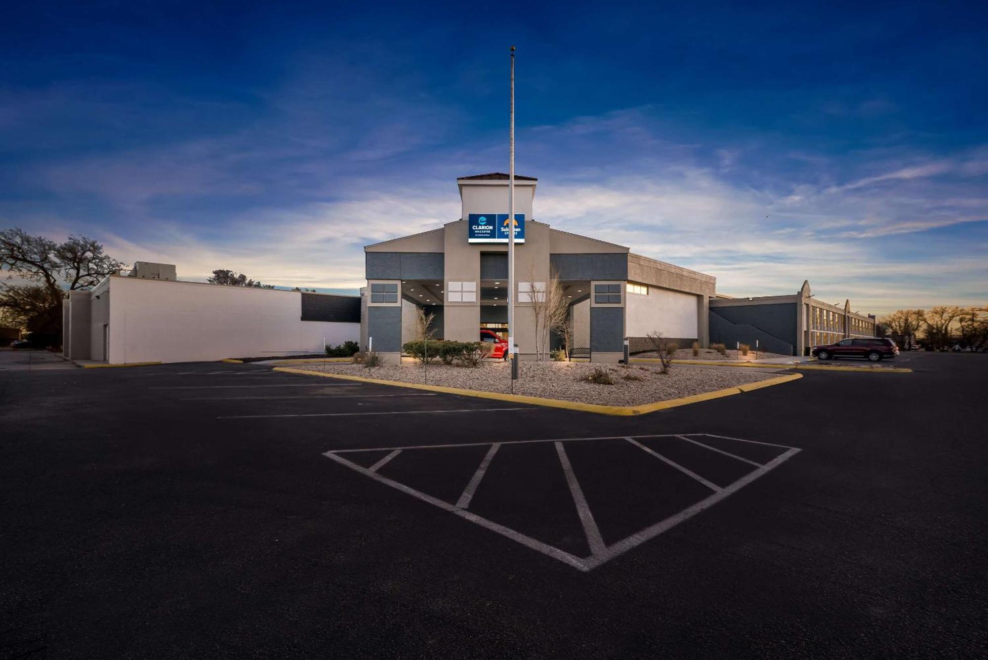 Suburban Studios, Kearney Exteriör bild